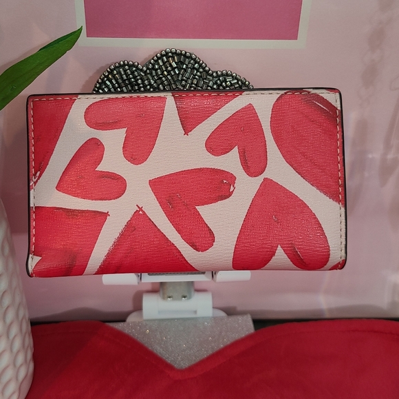Kate Spade β€ Heart Wallet Red & Pink - Picture 5 of 15